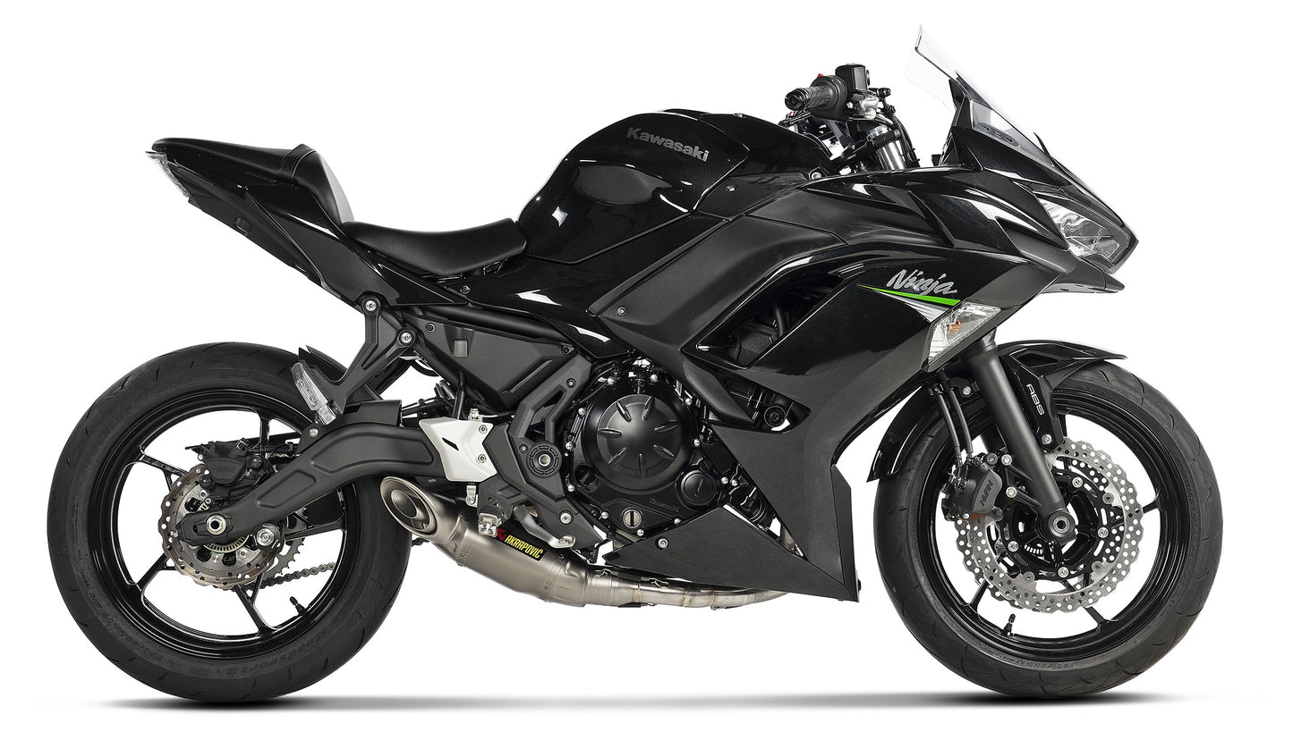 Sistemas de escape Akrapovic Racing para Kawasaki Ninja 650 / Z 650 2021-2026