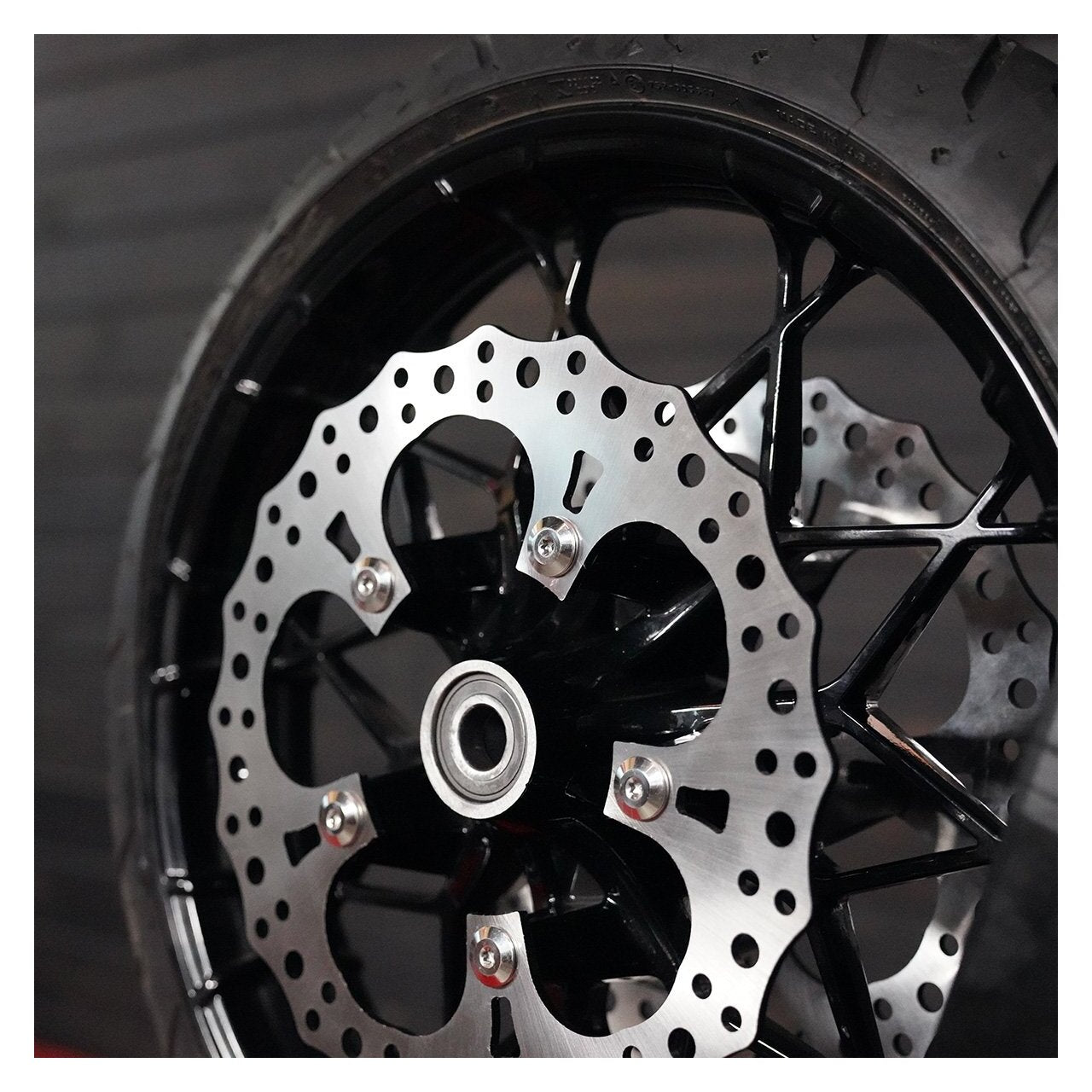 Disco de freno dentado Arlen Ness de 13" para Harley Touring (2014-2025)
