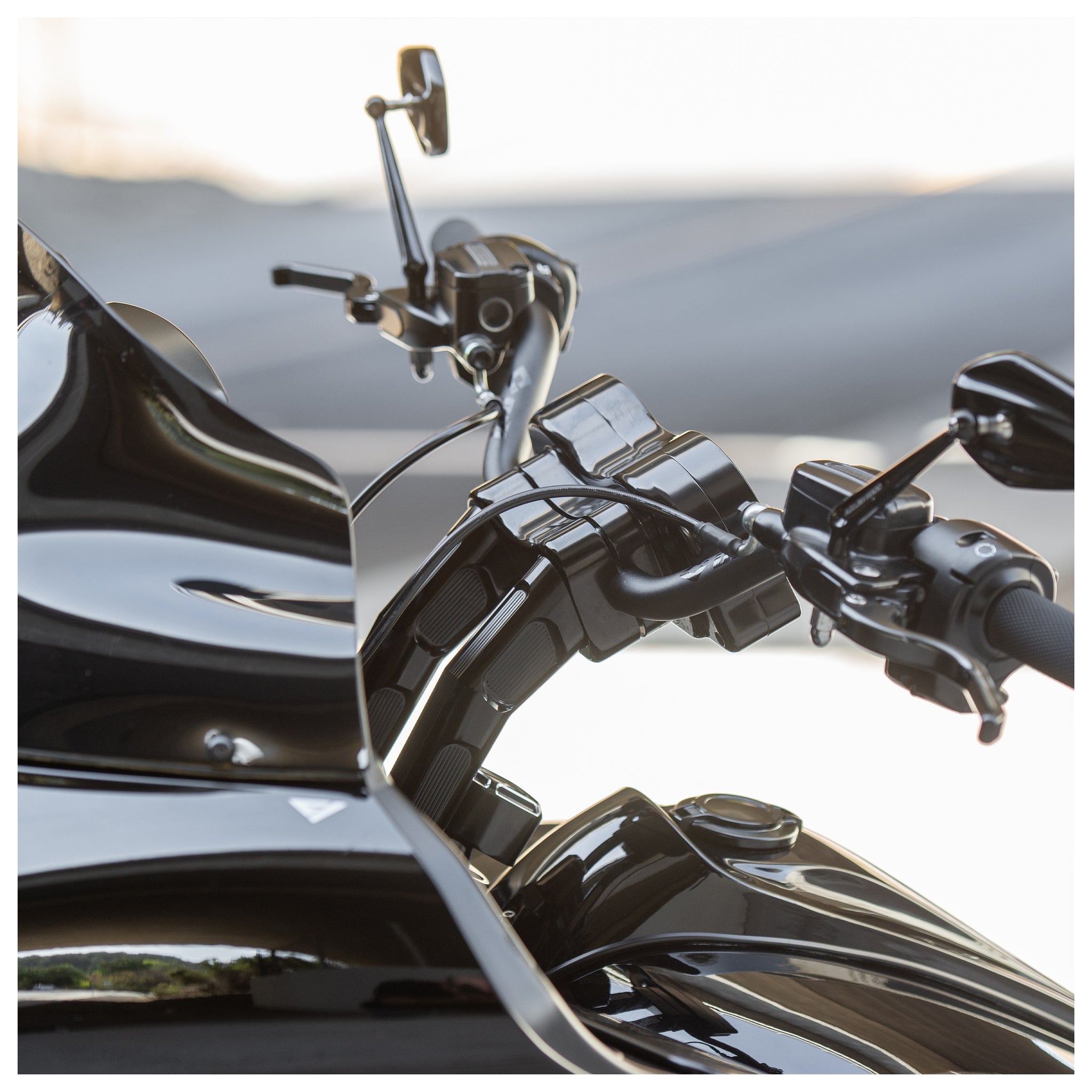 Elevadores Arlen Ness Method de 10" para Harley Road Glide (2015-2024)