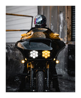 Faro delantero/antiniebla Shark Demon de Custom Dynamics para Harley Road Glide 2015-2025