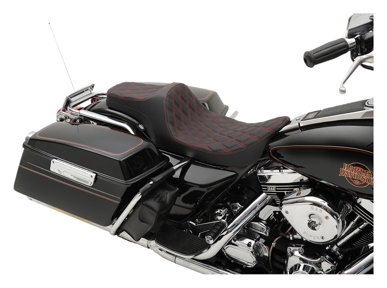 Asiento Drag Specialties Predator III para Harley