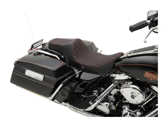 Asiento Drag Specialties Predator III para Harley