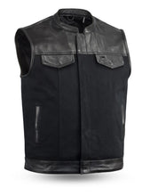 First Manufacturing 49/51 Chaleco con cuello