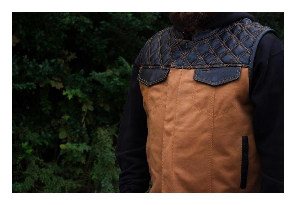 First Manufacturing Hunt Club Cuero/Canvas Chaleco