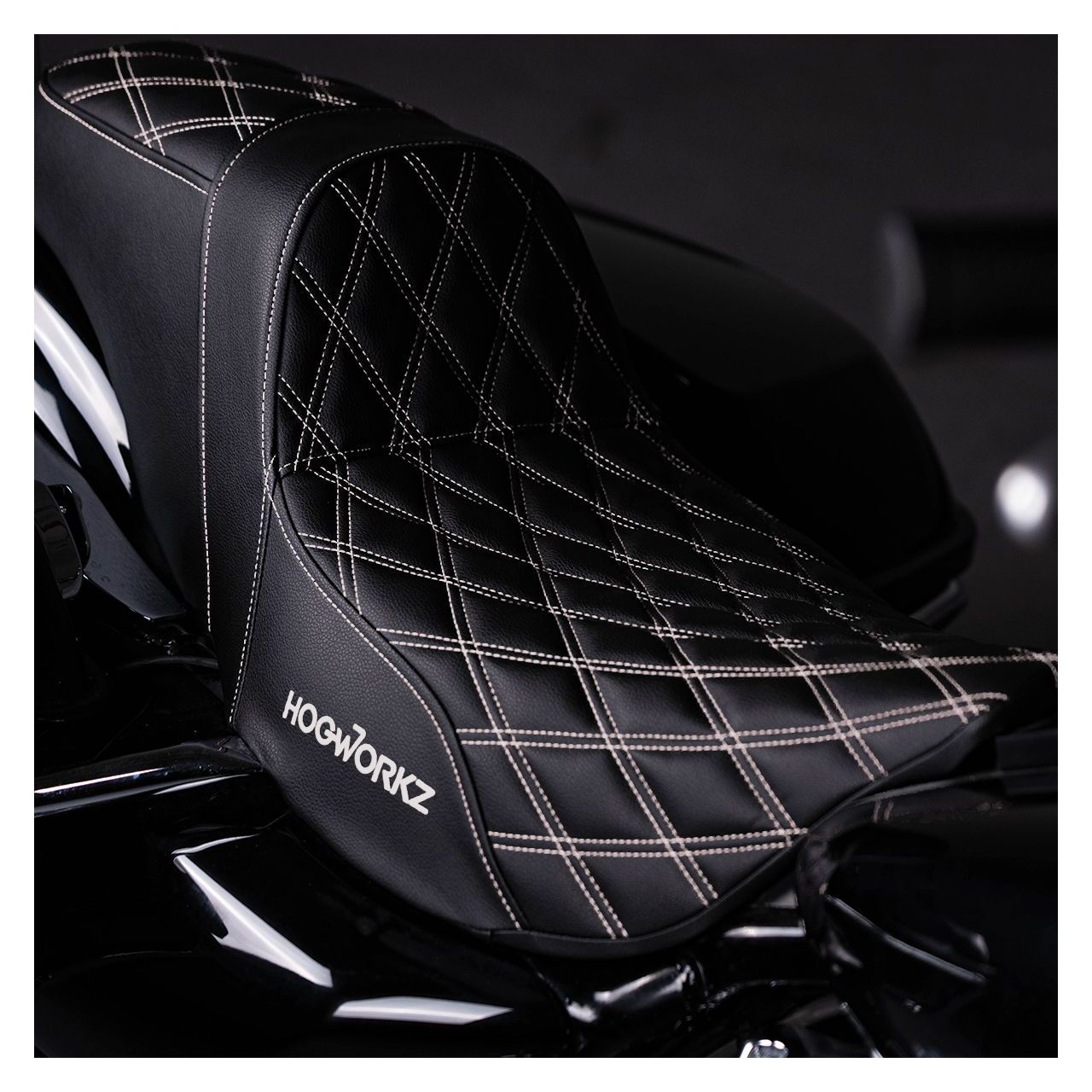 Asiento HogWorkz Rise Up Double Diamond para Harley