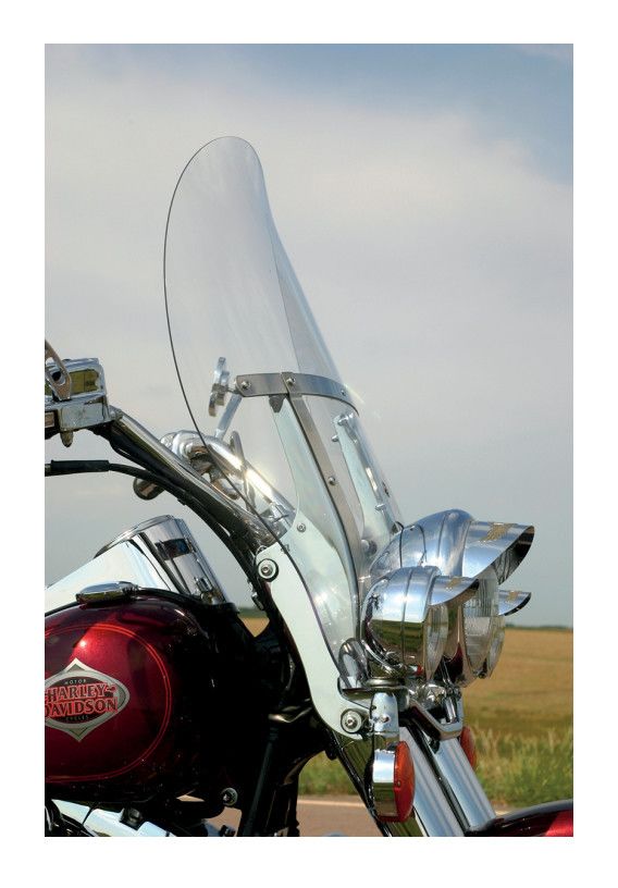 Parabrisas acampanado con cartelera Klock Werks para Harley