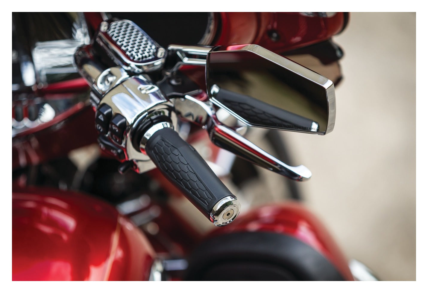 Espejos hexagonales Kuryakyn para Harley