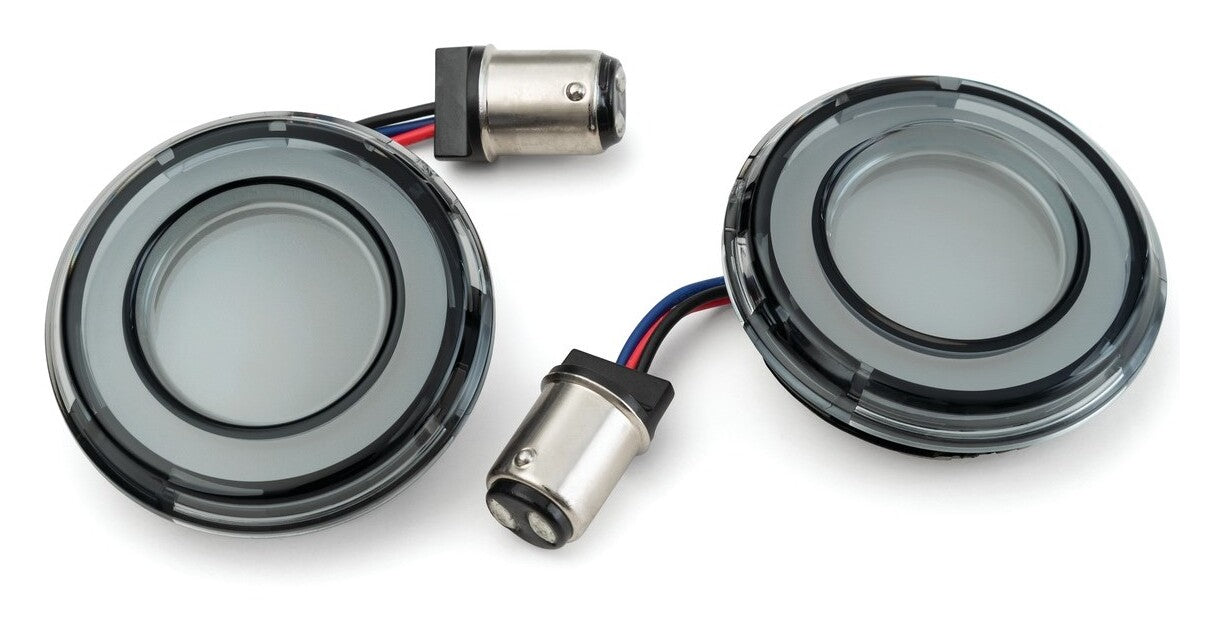 Insertos de intermitentes traseros LED difusos Kuryakyn Tracer para Harley 2000-2025