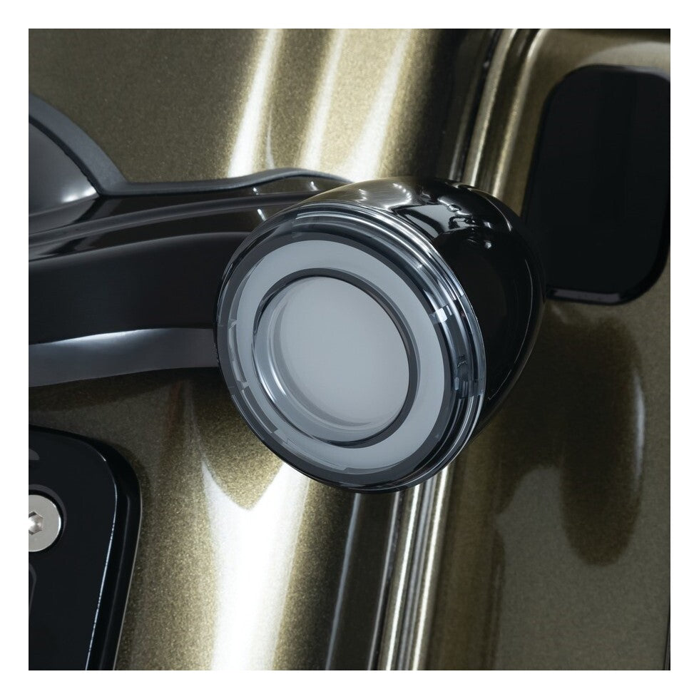 Insertos de intermitentes traseros LED difusos Kuryakyn Tracer para Harley 2000-2025