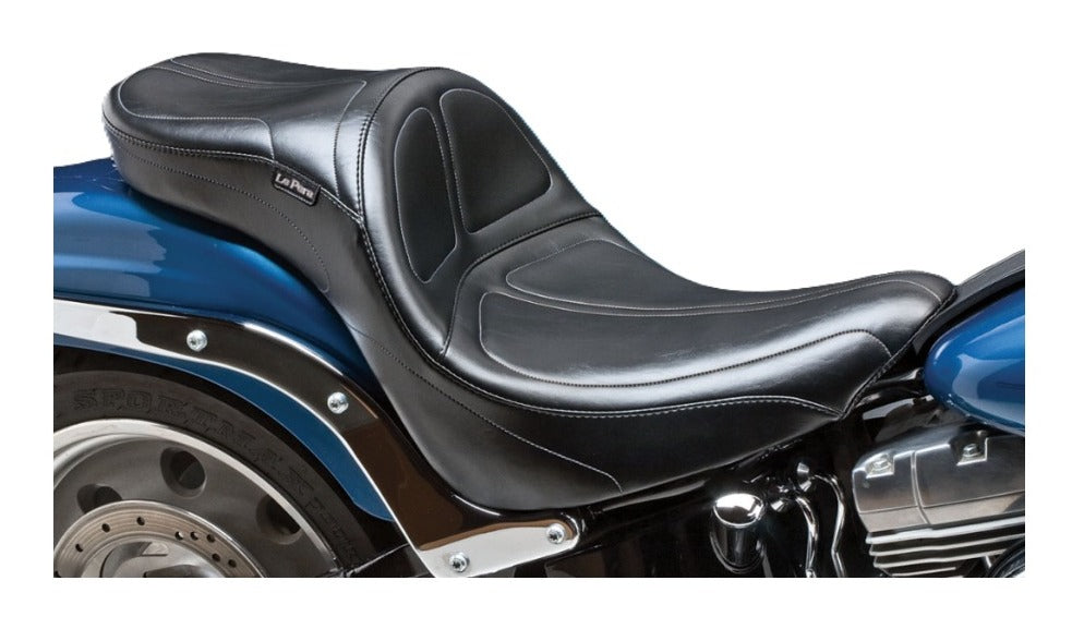 Asiento Le Pera Maverick Daddy Long Legs para Harley Softail con neumático de 200 mm (2006-2017, Maverick Stitch) [Previamente instalado]