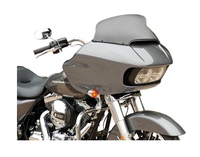 Parabrisas con alerón Memphis Shades para Harley Road Glide