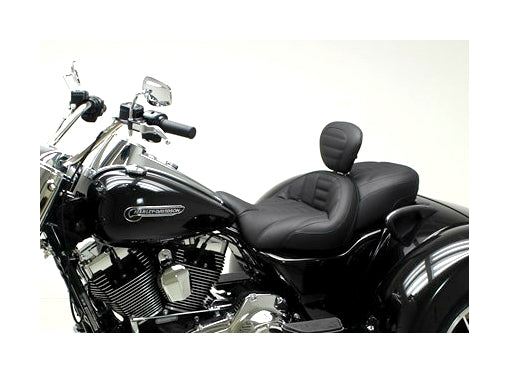 Asiento Mustang Super Touring Deluxe para Harley