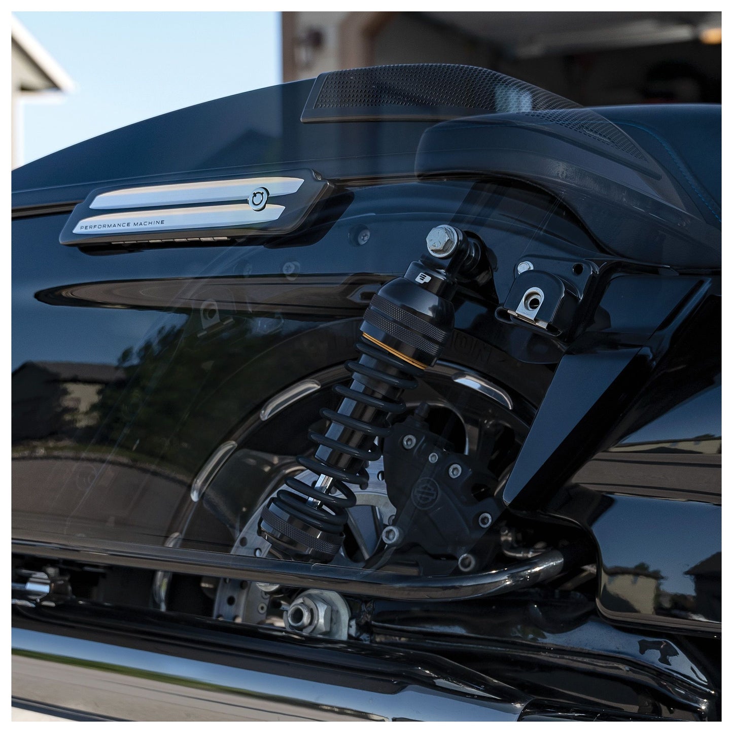 Amortiguadores progresivos serie 944 Ultra Touring y Ultra Low para Harley Touring (1984-2025)
