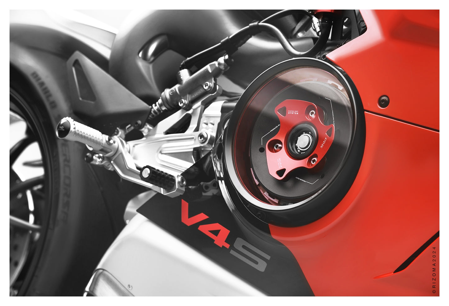 Tapa de embrague transparente Rizoma Ducati