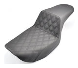 Asiento Saddlemen Step-Up LS con costuras de celosía para Harley