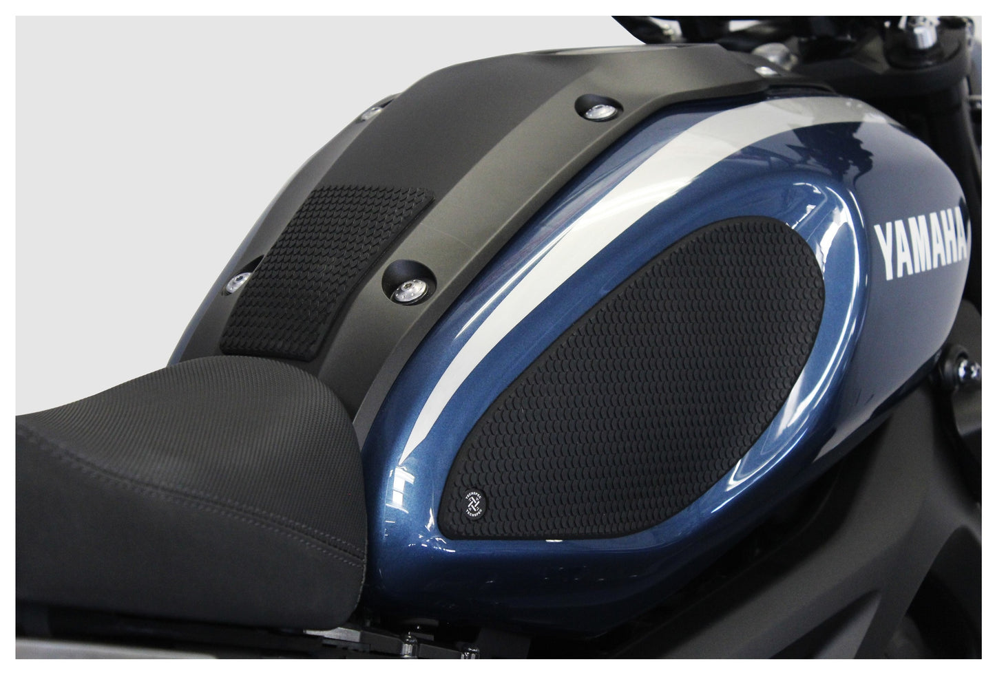 Protectores de tanque TechSpec Snake Skin