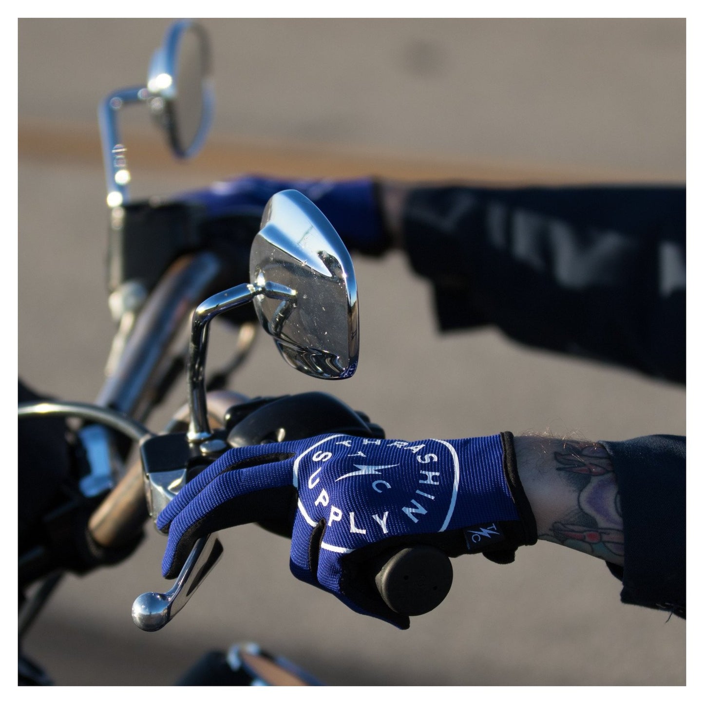 Guantes Thrashin Supply Stealth V2